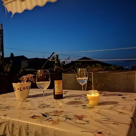 Apartman Bronzo I * Supetar